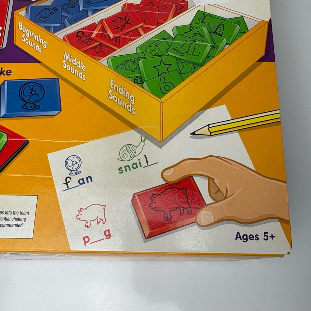 Lakeshore fill in the blanks phonics stamps set - Picture 4 of 9